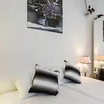 Bagi Apartment In Old Town Center