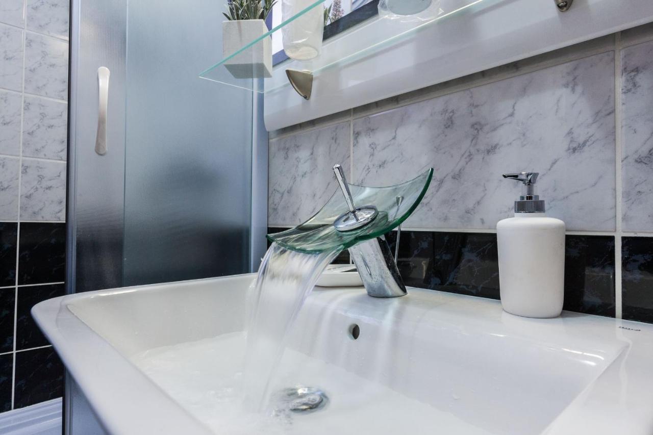 Bagi Apartment In Old Town Center *